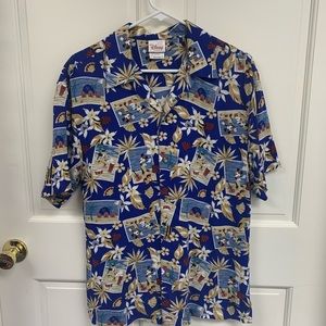 Disney/Mickey Mouse Hawaiian shirt